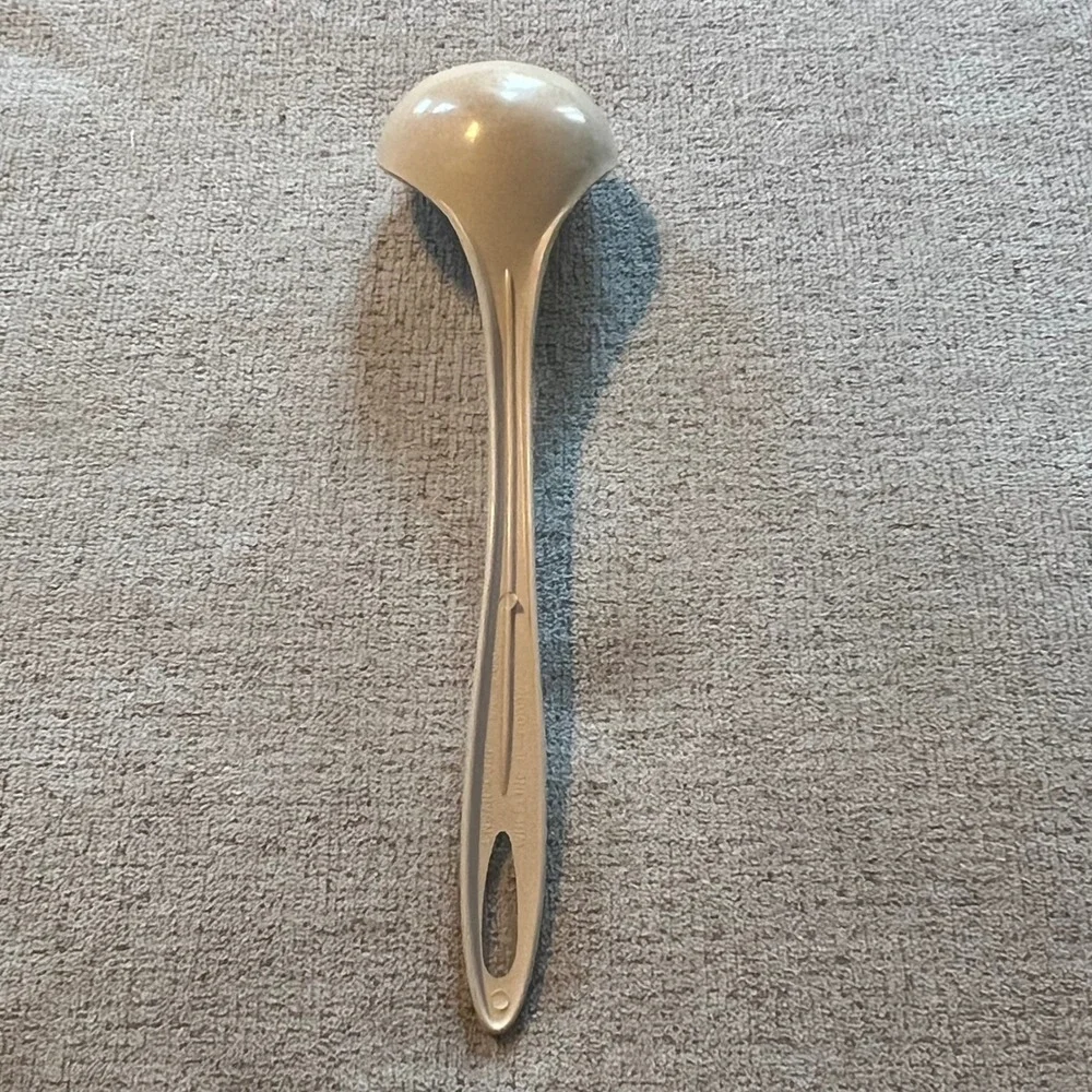 Vintage Ensar Corp Nylon Soup Ladle Beige Almond Made in USA Kitchen Utensil